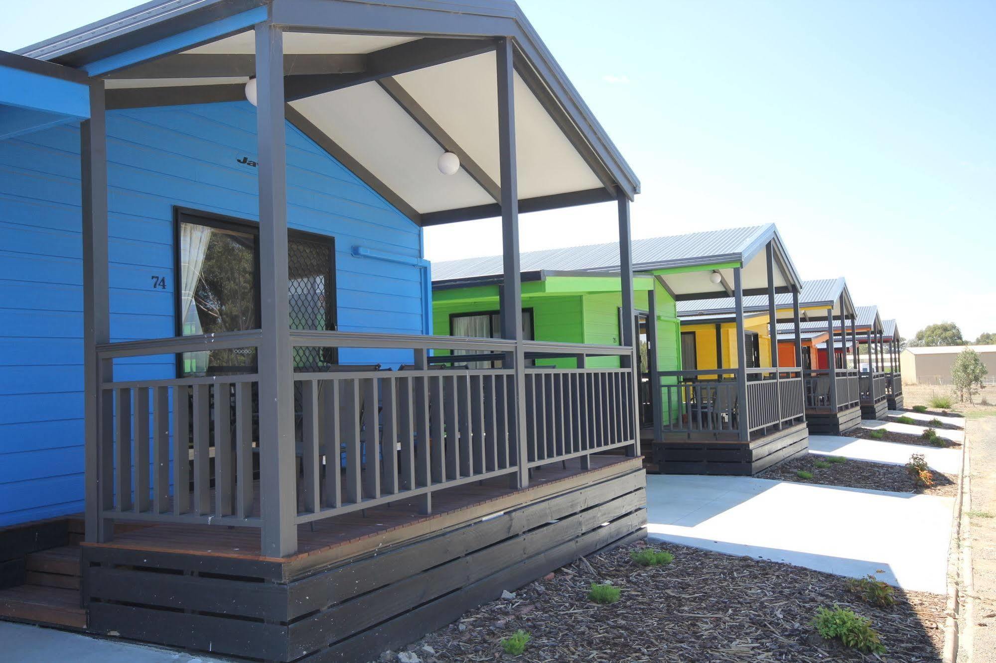 BIG4 Bendigo Park Lane Holiday Park Bagian luar foto