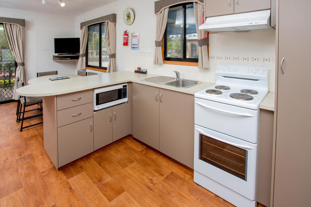 BIG4 Bendigo Park Lane Holiday Park Bagian luar foto
